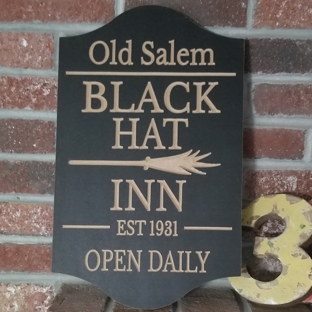 Black Hat Inn Salem Ma Mass Massachusetts Sign Happy Halloween - Picture 4 of 7